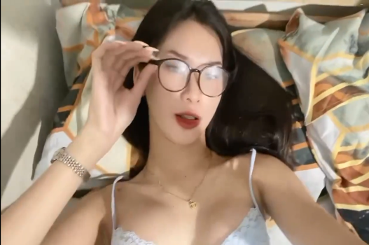 Phim sex hoàn hảo em gái xinh đẹp quyến rũ